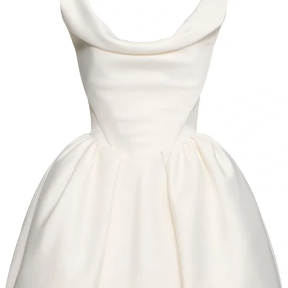 COPY - Elegant White Sleeveless Dress